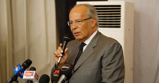 وزير التنمية المحلية يستقبل سفير الصين بالقاهرة لبحث التدريب المشترك
