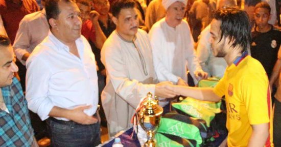 بالصور.. محافظ الأقصر يشهد ختام دورة "30 يونيو" لكرة القدم بمنشأة العمارى