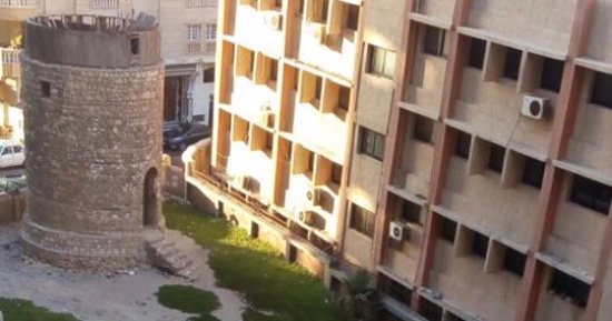 الإسكندرانية يستغيثون بوزير الآثار لوقف البناء بمحيط طاحونة المندرة الأثرية