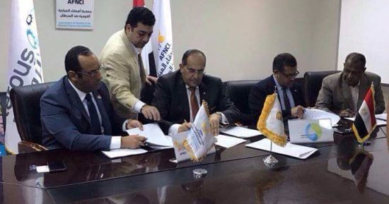 محافظ سوهاج:  توصيل الصرف الصحى إلى قرى مركز أخميم بتكلفة مليار جنيه