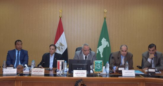 محافظ الشرقية : إحالة وقائع الفساد المالى و الإدارى للنيابة العامة