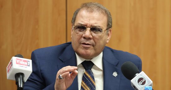 حسن راتب رئيس مجلس إدارة الجمعية المصرية للدراسات التعاونية: القطاع التعاونى قادر على دفع الاقتصاد وداعم لأى انطلاقة حقيقية..  متفائل بإيمان السيسى بالتعاونيات و18 مليون مصرى جاهزون لاستلهام التجارب المبشرة