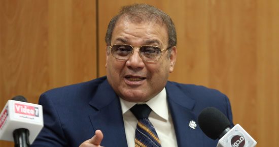 حسن راتب فى وثيقة الأخلاق والمواطنة: نحن أمام تحديات اقتصادية كبرى