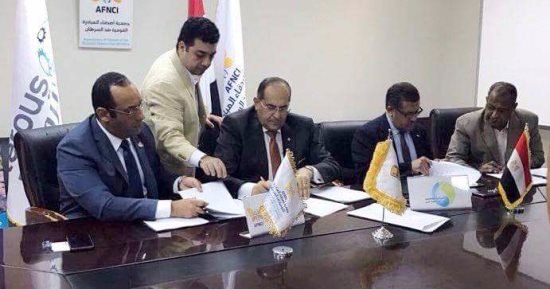 محافظ سوهاج : توقيع بروتوكول تعاون مع الجمعيات المناهضة للسرطان