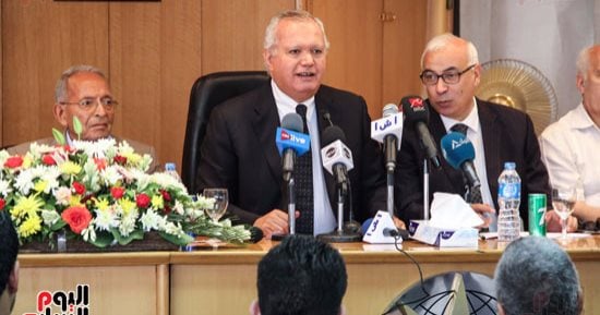 بالصور.. العرابى: العالم تبنى رؤية السيسى ضد الإرهاب.. ومشكلة قطر كشفت أعداء مصر