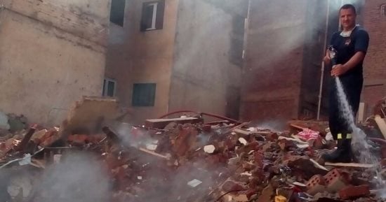 الصحة: ارتفاع أعداد المصابين بحادث عقار المنصورة إلى 9 أشخاص