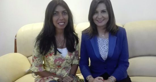 نبيلة مكرم وزيرة الهجرة ضيفة نيفين محمود فى "نون" على "ميجا إف إم" غدا