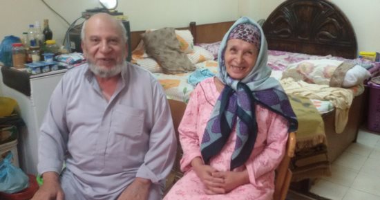 بالصور.. قصة حب تبدأ بعد الستين وتنتهى بالزواج فى دار مسنين بالمنوفية