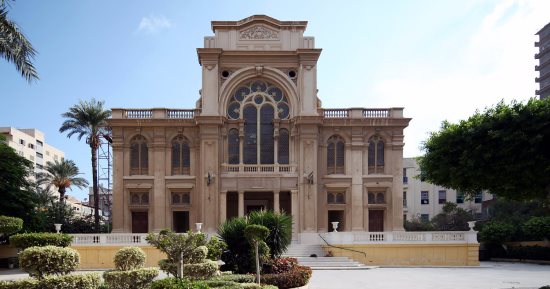 مساعد وزير الآثار يتفقد المعابد اليهودية بالإسكندرية