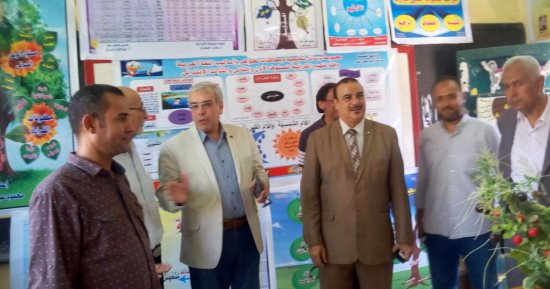  بالصور ..افتتاح معرض للأنشطة الطلابية  فى إحتفالات العيدالقومى بالقليوبية