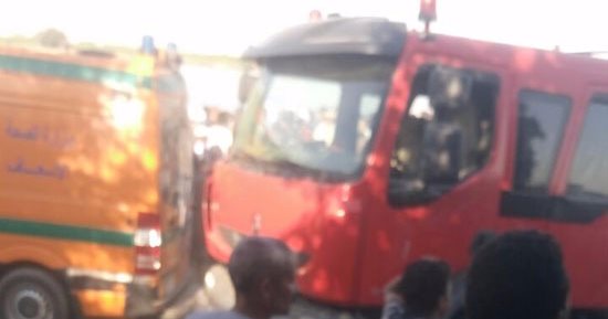 سقوط سيارة محملة بمشيعى جنازة من أعلى معدية فى مياه النيل ببنى سويف