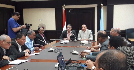 بالصور.. وزير الآثار يعلن إنشاء متحف داخل صالة المغادرة بمطار الغردقة