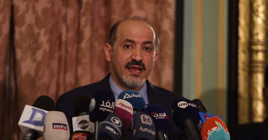 أحمد الجربا يشكر جيش التوحيد فى ريف حمص.. ويؤكد: دماء الشعب السورى الأهم