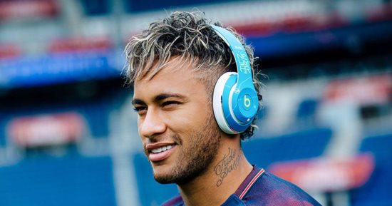 بالفيديو.. جماهير برشلونة: الموت لنيمار الخائن