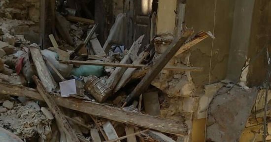 تصدع عقار من 4 طوابق مأهول بالسكان فى البحيرة