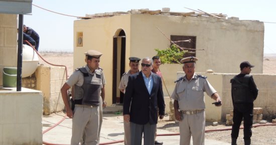 بالصور.. مدير أمن قنا يفاجئ الأكمنة الثابتة ويشدد على يقظة القوات