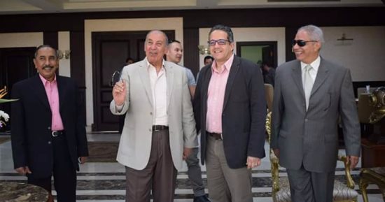 بالصور.. وزير الأثار يصل البحر الأحمر لتفقد المناطق الأثرية بالمحافظة 