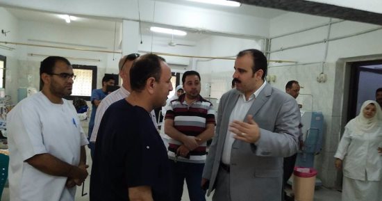 بالصور .. وكيل صحة الشرقية يتفقد تجهيزات وحدة حضانات ومركز علاج طبيعى 