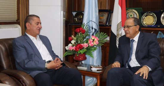 بالصور.. محافظ كفر الشيخ يناقش مع مدير الأمن تكثيف الجهود الأمنية