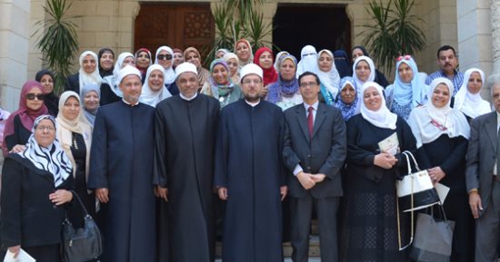 وزير الأوقاف يحث الواعظات على التحصيل العلمى فى مجال الدعوة
