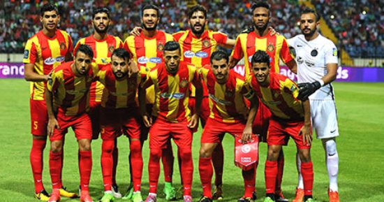 رئيس الترجى يحفز لاعبيه قبل مواجهة الأهلى فى دورى أبطال أفريقيا