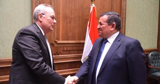 بالصور.. البرلمان يستقبل سفير واشنطن بناء على طلبه بعد واقعة التحذير من زيارة مصر