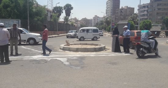 بالصور .. إعادة تخطيط الطرق بالسويس للحد من حوادث الطرق بالمدينة
