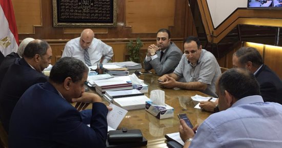 بالتفاصيل .. نائب المحلة محمد خليفة يحل أزمة عمال غزل المحلة نهائيًا