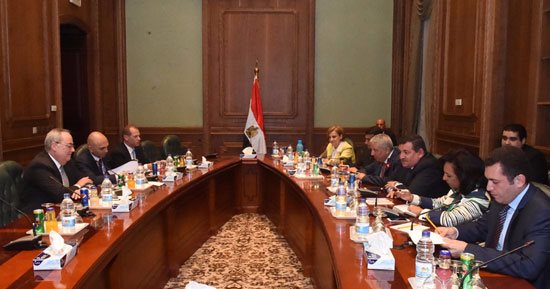القائم بأعمال السفير الأمريكى يعترف بعدم دقة بيانات السفارة التحذيرية