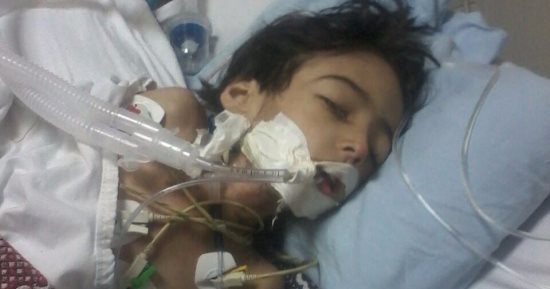 بالصور.. كارثة طبية تتسبب فى تآكل بطن طفل واختلال جهازه العصبى بالشرقية.. يوسف خرج من المستشفى يحمل أمعاءه.. الطبيب يستكمل معاناة الضحية بأحد المستشفيات الخاصة.. الأب يروى المأساة.. وإحالة الواقعة للنيابة