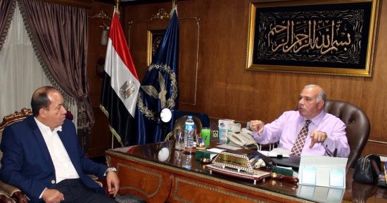 الغرفة التجارية تطالب مدير أمن دمياط الجديد بالتصدى لانتشار المخدرات