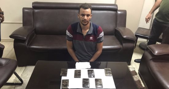 سقوط عاطل بحوزته كيلو حشيش فى الزاوية الحمراء
