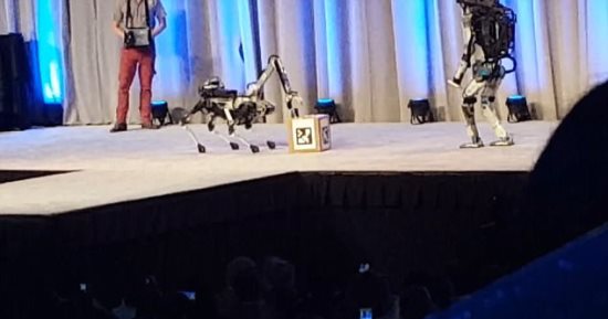 شركة Boston Dynamics تتعرض لموقف محرج بعد سقوط الروبوت "أطلس"