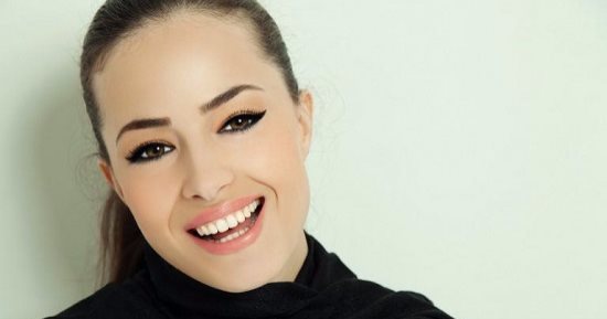 بالصور.. لو هتقابلى حبيبك لأول مرة تجنبى هذه النوعية من أخطاء المكياج