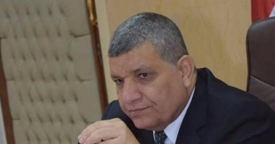 جامعة سوهاج: تعيين أستاذ بكلية الزراعة مشرفا على عمادة "الحقوق" قانونى 