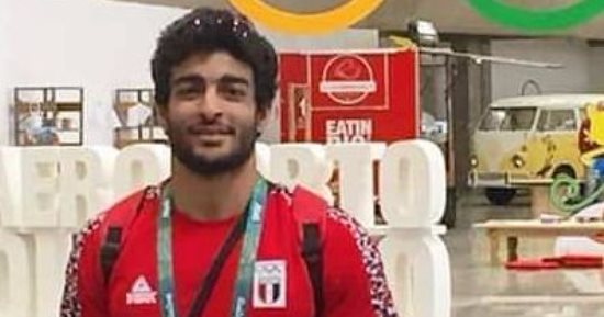 بطل الأوليمبياد يهدد باعتزال المصارعة.. إعرف السبب