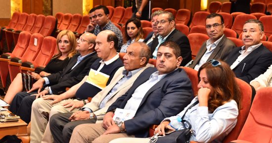 بالصور ..الفريق مُهاب مميش يستقبل وفداً من بنك قناة السويس لاستعراض المشروعات التنموية