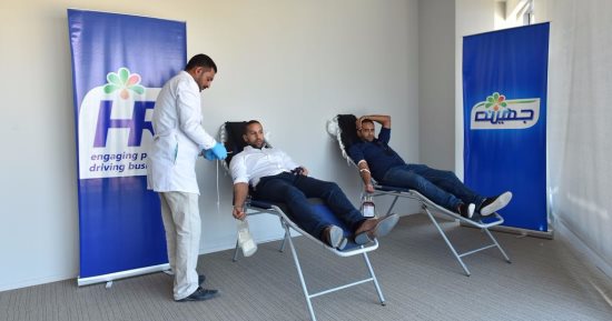 موظفو جهينه يشاركون فى حملة التبرع بالدم لأطفال مرضى أنيميا البحر المتوسط