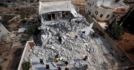 وزير الإسكان الفلسطيني: خطة كاملة لإعادة إعمار البنية التحتية فى قطاع غزة