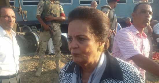 محافظة البحيرة تدفع بـ 22 سيارة إسعاف لنقل ضحايا قطارى الإسكندرية