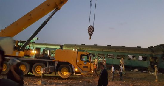 وزيرة التضامن الاجتماعى تصل إلى موقع حادث قطارى الإسكندرية لمتابعة الموقف