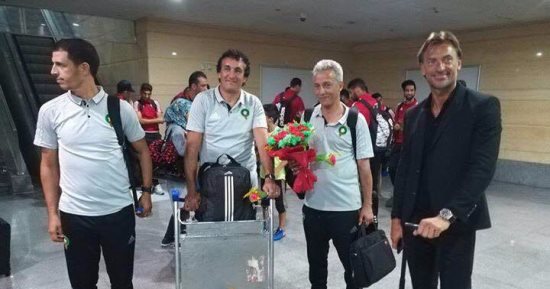 بالصور.. وصول منتخب المغرب للمحليين بقيادة رينارد استعدادا لمواجهة الفراعنة