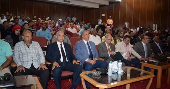 محافظ البحر الأحمر : إقامة منشآت صحية بـ ٣٠٥ مليون جنيه لخدمة المواطنين