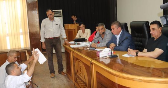محافظ كفر الشيخ يوجه بحل مشكلات ومطالب المواطنين فى اللقاء الأسبوعى