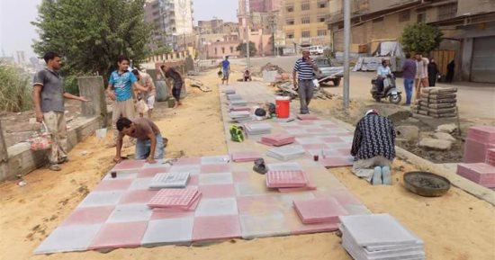 بالصور ..استمرار أعمال تطوير كورنيش النيل بميت غمر فى الدقهلية‎