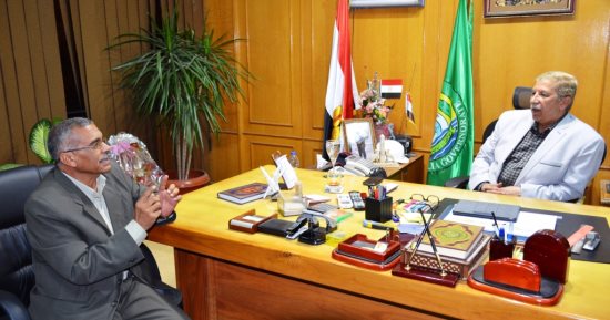 محافظ الإسماعيلية: تطوير الشواطئ وتأمينها لزيادة الإقبال على المصايف