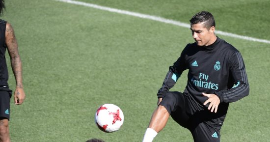 بالصور.. ريال مدريد ينهى استعداداته لمواجهة برشلونة فى الكلاسيكو