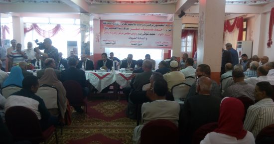 بالصور.. محافظ الغربية يعد أهالى زفتى بإنشاء ثالث هيئة نقل عام 