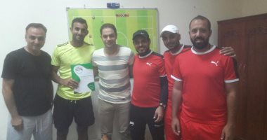 ظهير الأهلى السابق يوقع لاتحاد الشرطة في صفقة انتقال حر