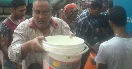 بالصور.. انفجار خط مياه 24 المغذى لمدينة المحلة